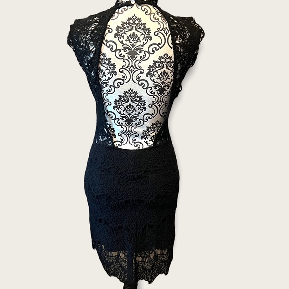 Free People Intimately NWT Daydream Lace Open Back Mini Dress - Picture 10 of 11